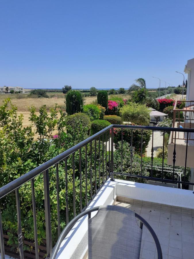Villa Beautiful 2-Bed House In Mandria  Exterior foto